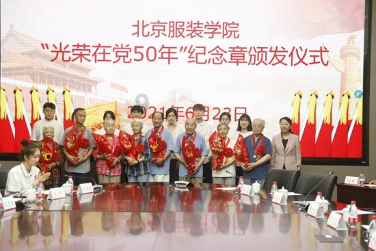 了解真实的马尔代夫：人均月收入2500元，一顿饭就要200元